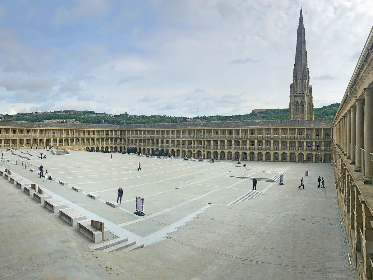 Piece Hall, Halifax. Photo by Tim Green, CC BY 2.0, via Wikimedia Commons. Piece Hall, Halifax