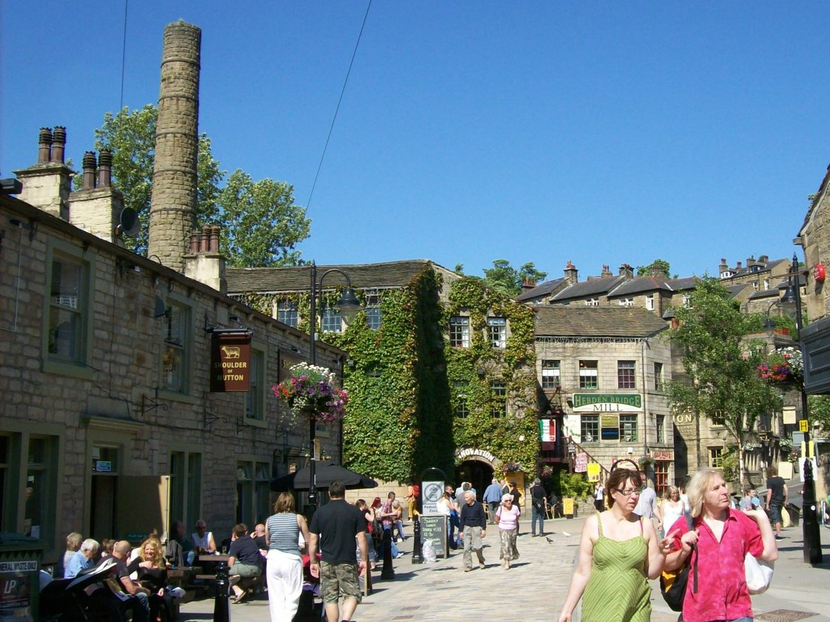 Bridge Gate, Hebden Bridge. CC0, via Wikimedia Commons. Bridge Gate, Hebden Bridge