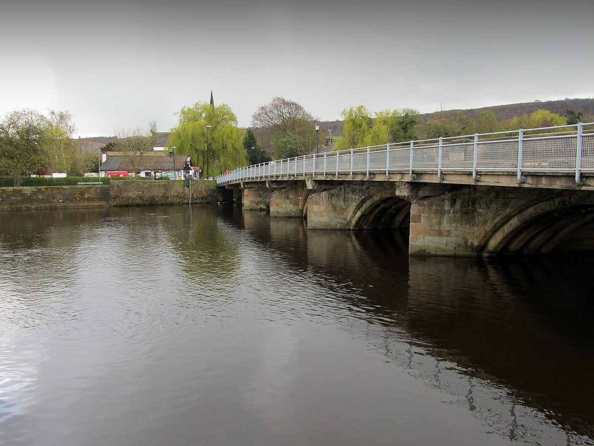 Otley Bridge. Photo by Chris Heaton, CC BY-SA 2.0, via Wikimedia Commons. Otley Bridge