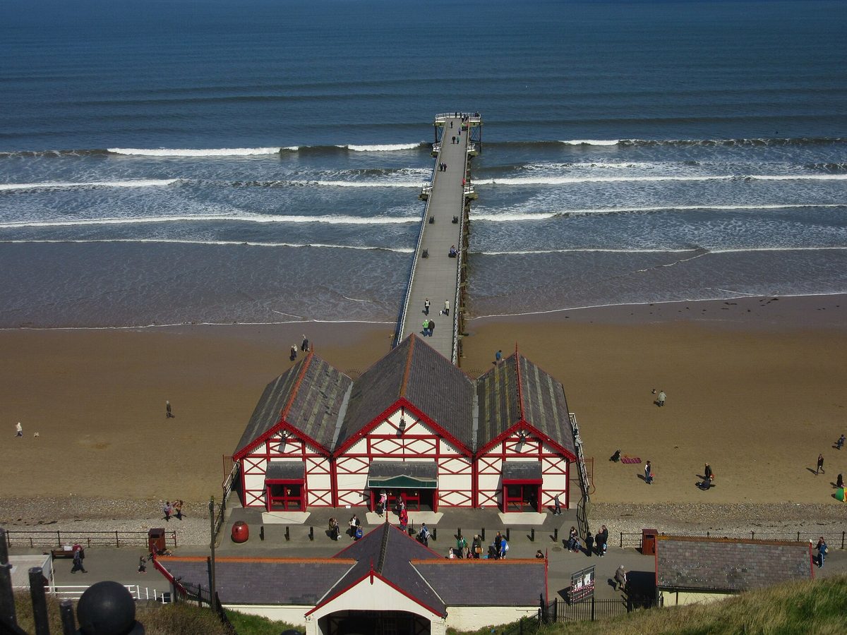 Saltburn Cliff Lift and Pier. CC0, via Wikimedia Commons. Saltburn Cliff Lift and Pier
